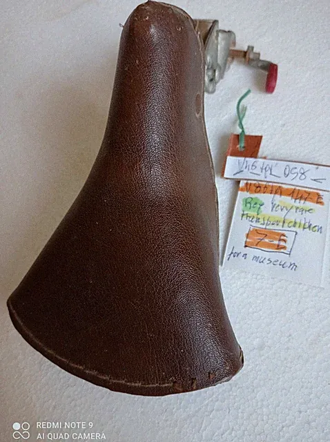 RARE OLD SADDLE TO BRAND TRANPORT CHILDREN DOWN TOP TUBE REG BRAND SELLA BICI VI