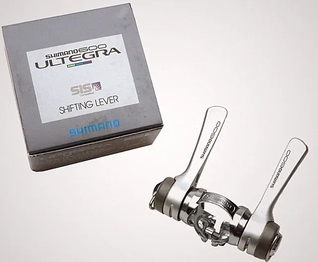 Shimano 600 Ultegra SL-6401 Shift Lever Set w/ Cables 8s Silver NOS NEW