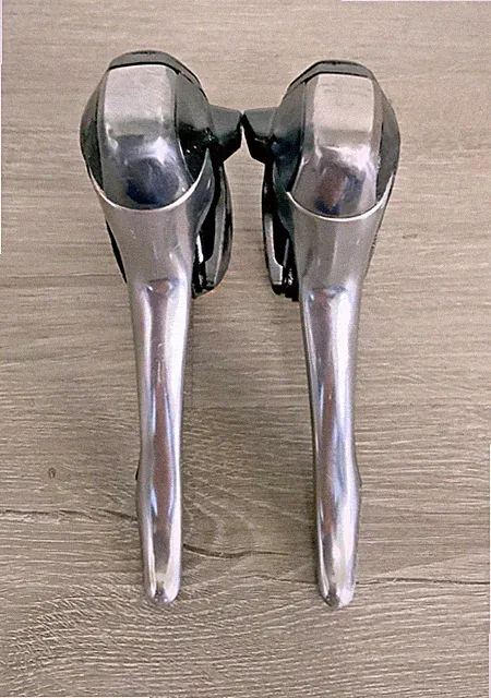 SHIMANO DURA ACE BRAKE / SHIFTER SET 2 X 10 SPEED MODEL 7800