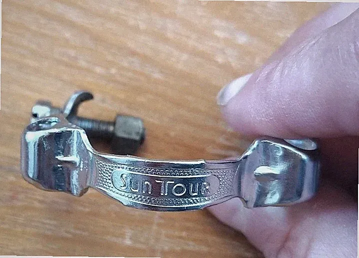 bicycle down tube cable guides